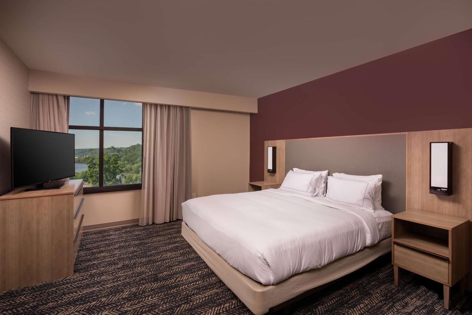 Hilton Asheville Biltmore Park Екстериор снимка