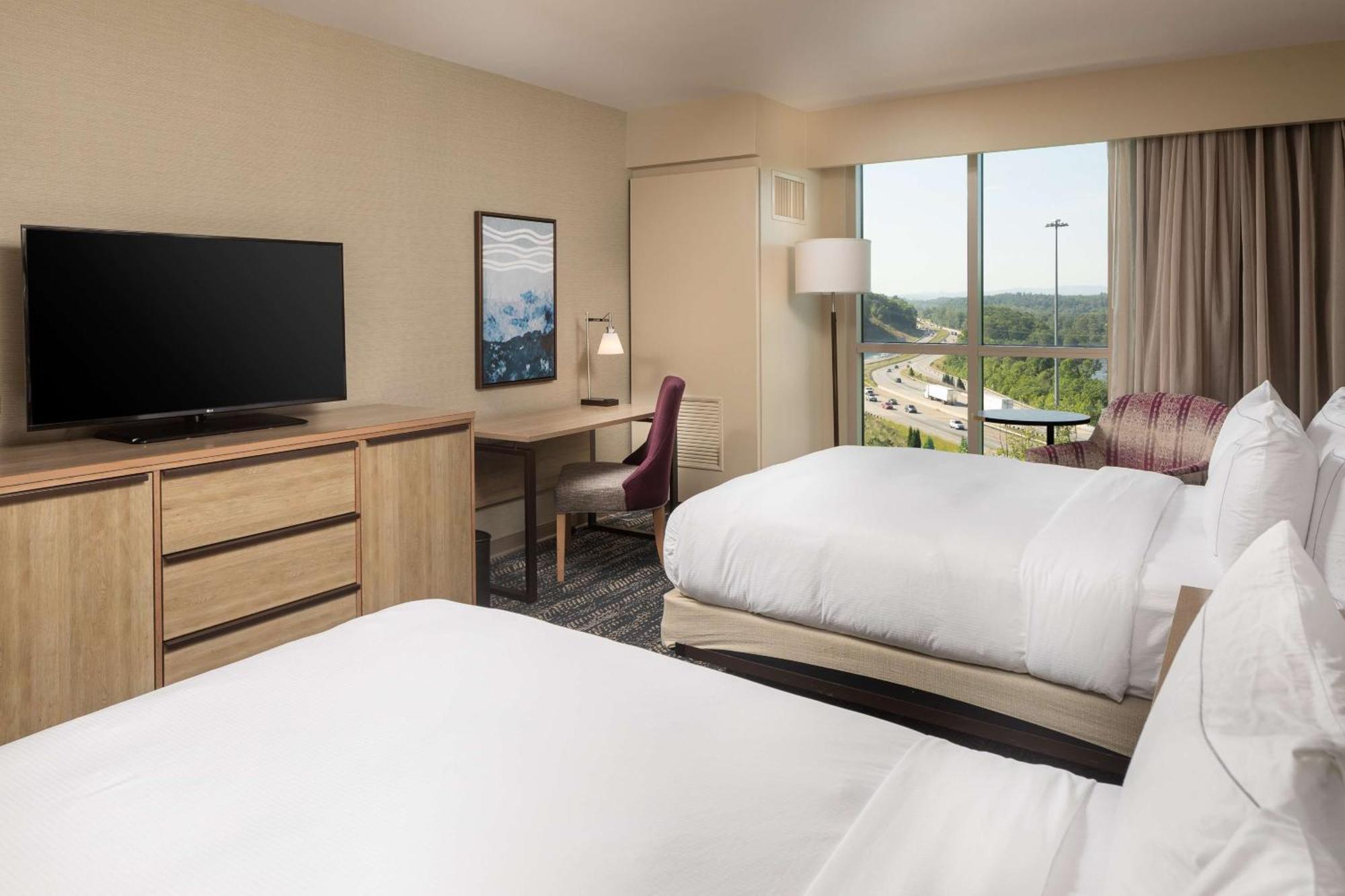 Hilton Asheville Biltmore Park Екстериор снимка