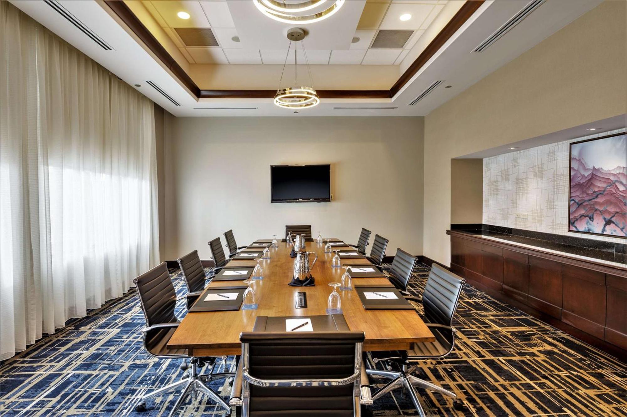 Hilton Asheville Biltmore Park Екстериор снимка