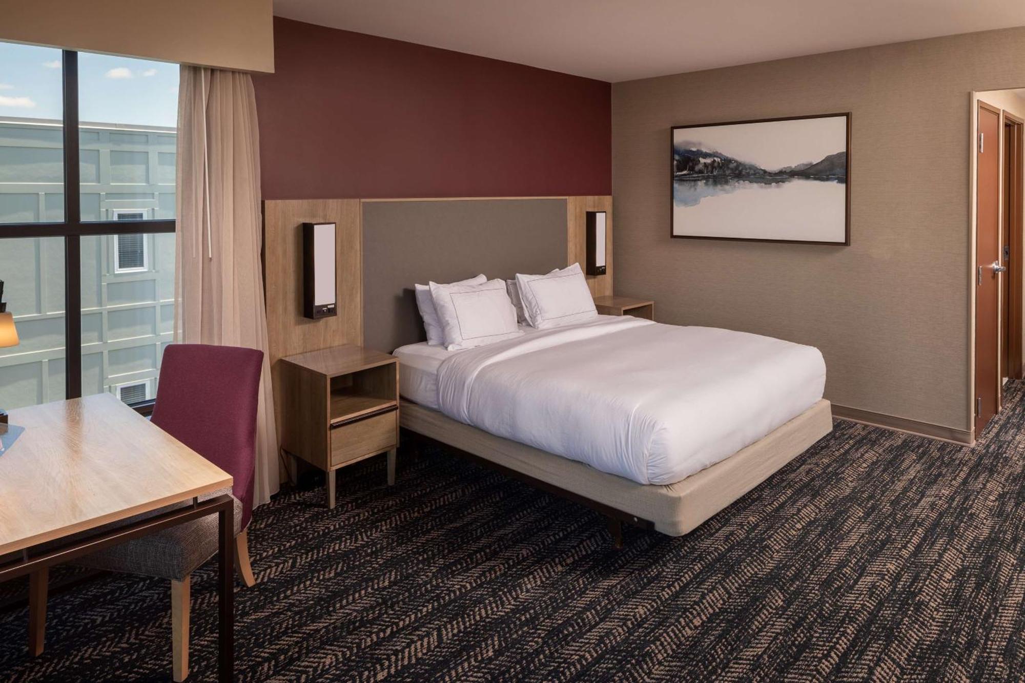 Hilton Asheville Biltmore Park Екстериор снимка