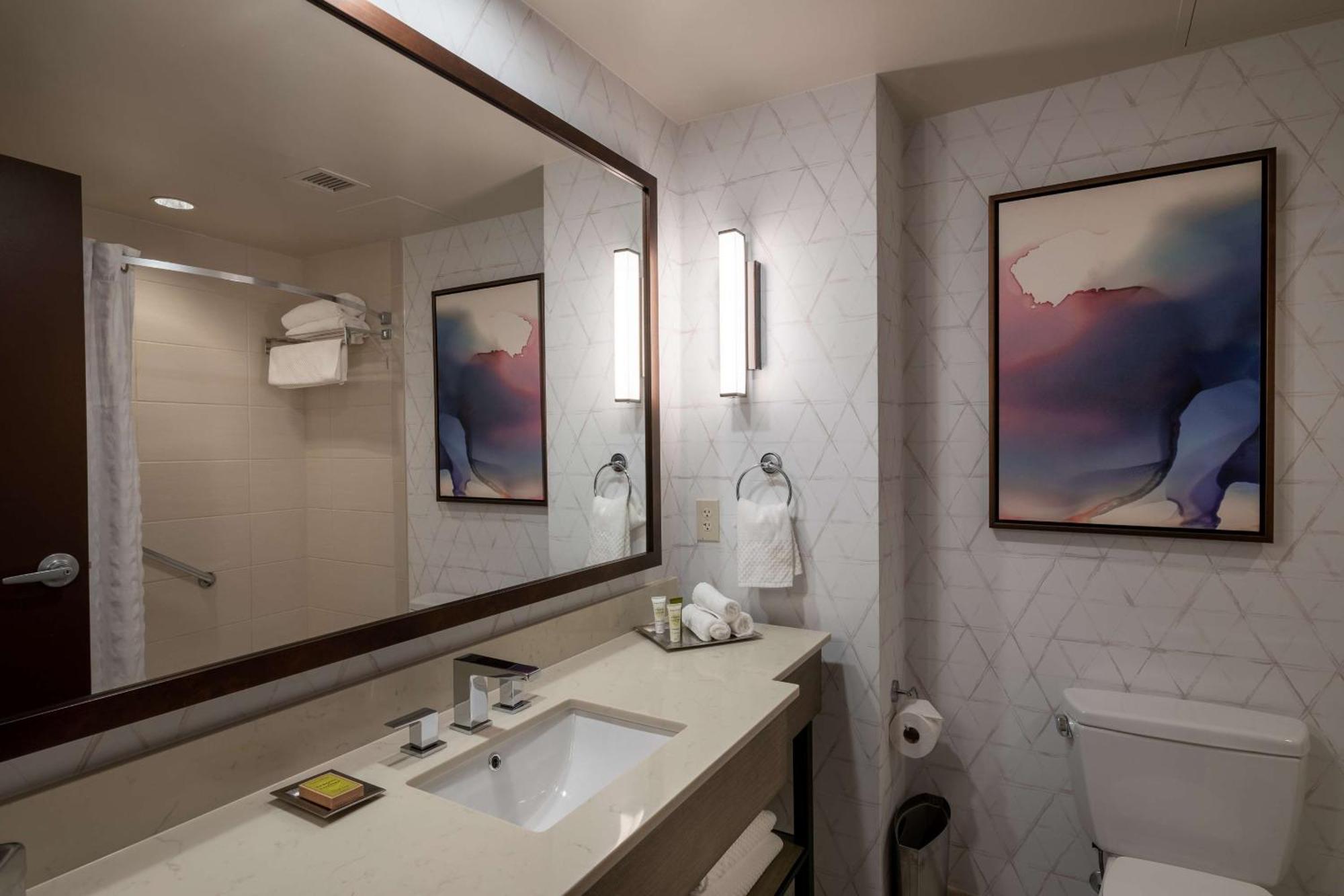 Hilton Asheville Biltmore Park Екстериор снимка