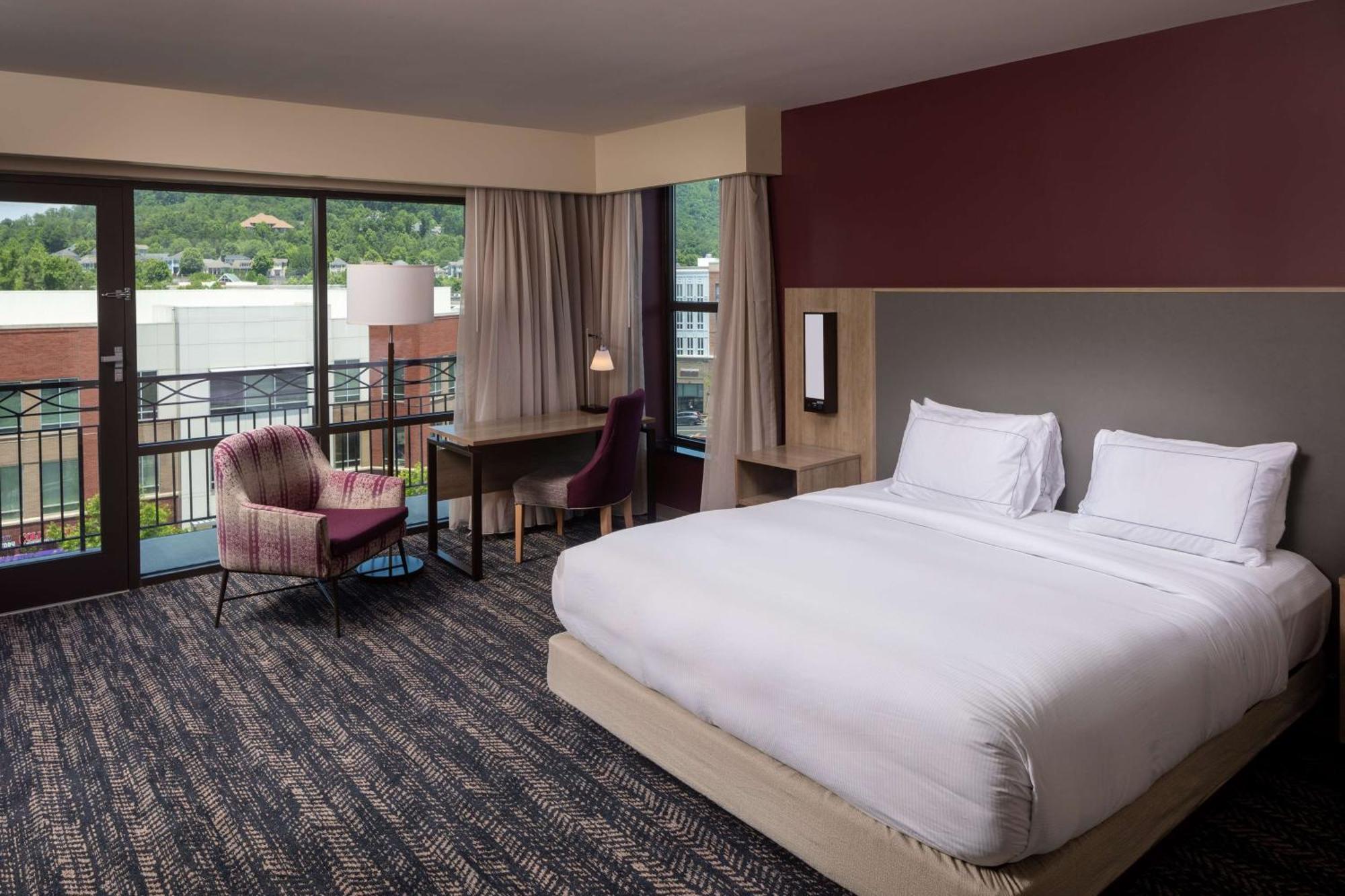 Hilton Asheville Biltmore Park Екстериор снимка