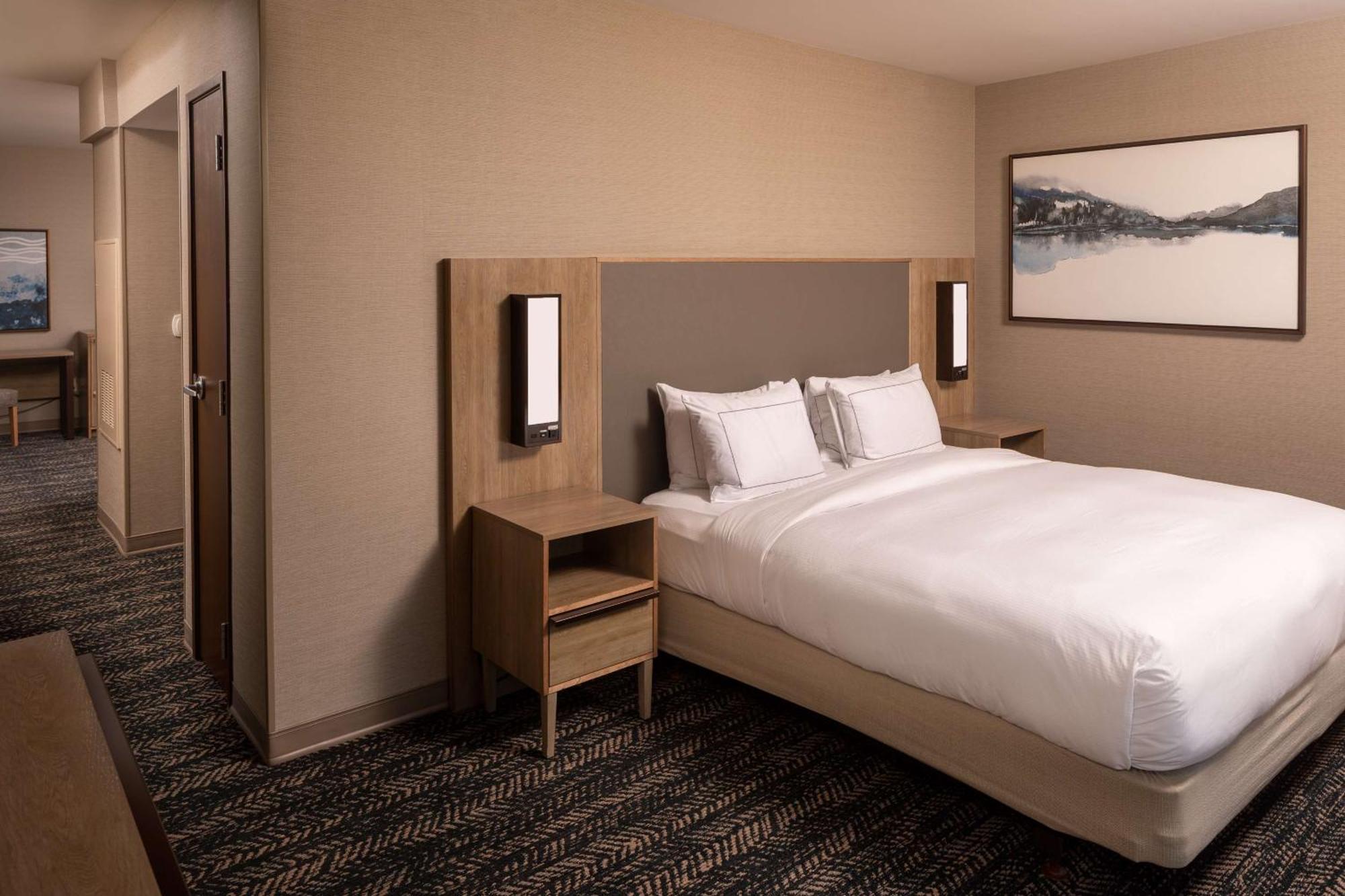 Hilton Asheville Biltmore Park Екстериор снимка